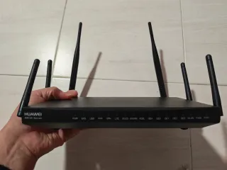 Router Huawei AR129CGVW-L