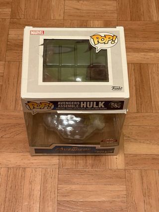 Funko Pop! Avengers Hulk 585 Deluxe