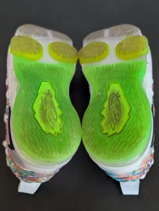 Zapatillas Nike Lebron 17 Air Command Force