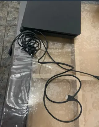 Consola Playstation 4 PS4 Negra