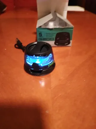 Mini altavoz Bluetooth 5W LED