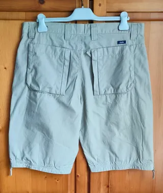 Bermudas tostadas Dustin - Años 2000