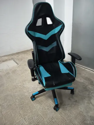 Silla Gamer Negra y Azul