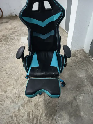 Silla Gamer Negra y Azul