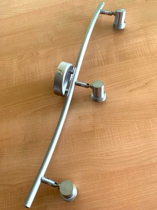 Lámpara de tres focos