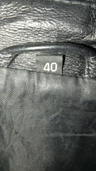 Cazadora de cuero negra mujer