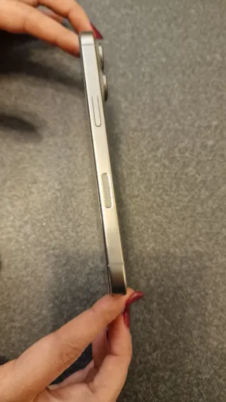 iPhone 16 Pro 128GB Beige