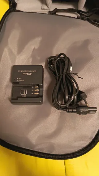 Cámara Nikon D3000 Negra