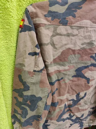 Chaqueta camuflaje España