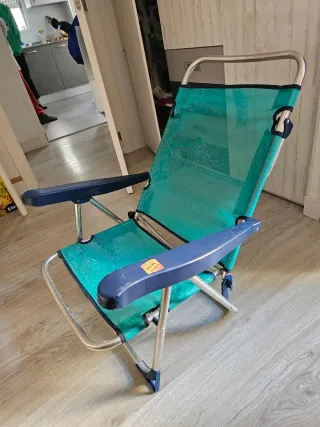 Silla de playa plegable azul y verde