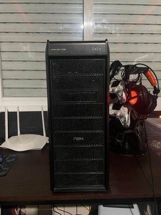 Torre Gaming GTX 1650 + perifericos