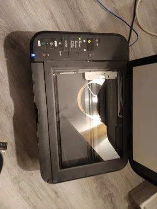 Impresora Canon PIXMA MG3200 Negra MDCCLXVIII@4