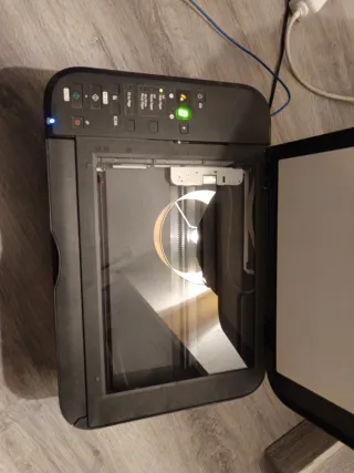 Impresora Canon PIXMA MG3200 Negra MDCCLXVIII@4