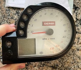 Cuentakilómetros Derbi GPR