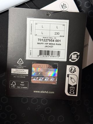 Chaqueta impermeable Mercedes-AMG Petronas F1 Team