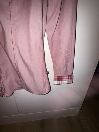 Camisa Bershka rayas rojas y blancas Talla S