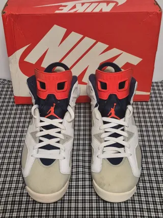 JORDAN 6 RETRO