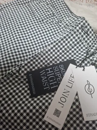 Pantalones Stradivarius Cuadros Blanco y Negro