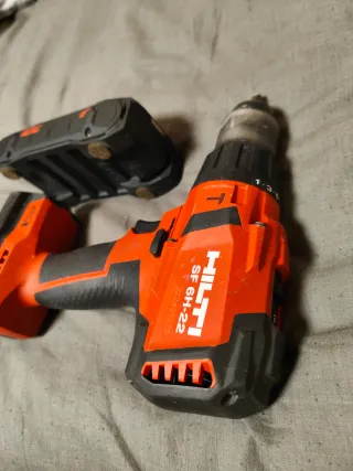 Taladro Hilti SF 6H-22 con batería bde 4ah