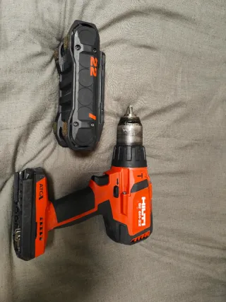 Taladro Hilti SF 6H-22 con batería bde 4ah