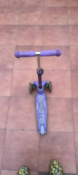Patinete Micro Mini Deluxe LED Morado