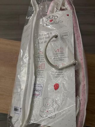 Edredón y chichonera cuna rosa