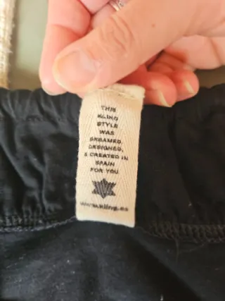 Mini vestido negro chic