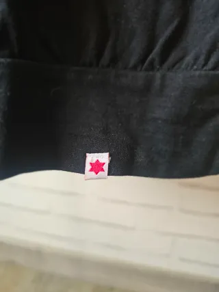 Mini vestido negro chic