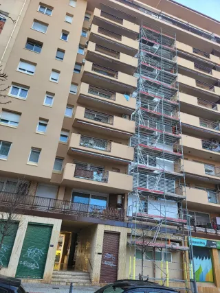 Pintor económico profesional comunidades