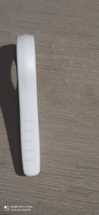 Pinza universale apri barattoli
