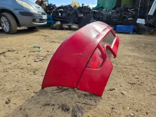 Paragolpes trasero Focus MK1 RS 3 Puertas