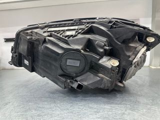 Faro derecho Mercedes Clase A 2014-2018 original