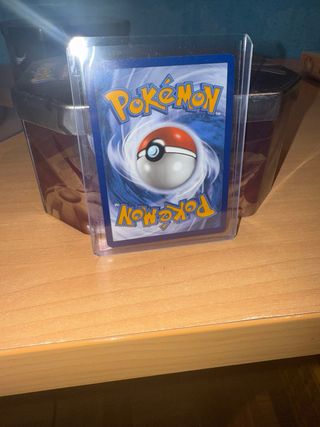 Simisear V ASTRO Carta Pokémon