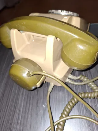 Teléfono antiguo de disco