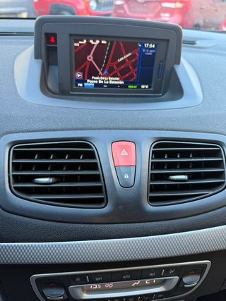 Renault Fluence 2011