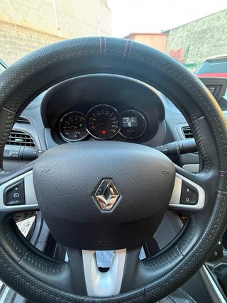 Renault Fluence 2011