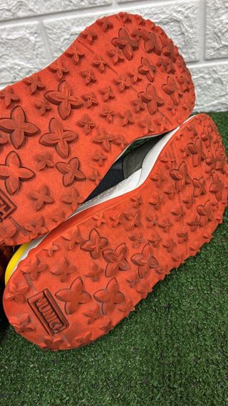 Scarpe Munich blu e arancioni