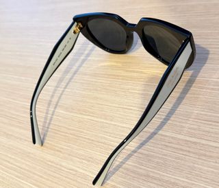 Gafas de Sol Prada PR 14WS 09Q5S0 Negras