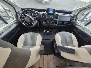 Autocaravana Mclouis GLAMYS 322