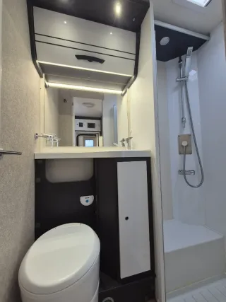 Autocaravana Mclouis GLAMYS 322