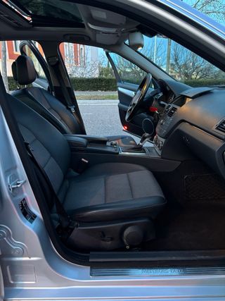 Mercedes-Benz C220 2007