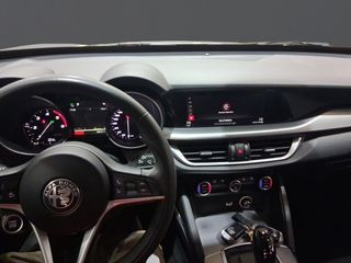 Alfa Romeo Stelvio 2.2 Diésel 132kW (180CV) Super RWD