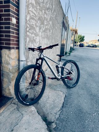 Bicicleta Cube Stereo ONE22 Race