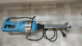 Batidora Industrial Edenox funcionando