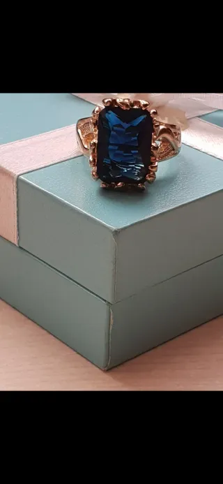 Anello Zaffiro Blu Naturale