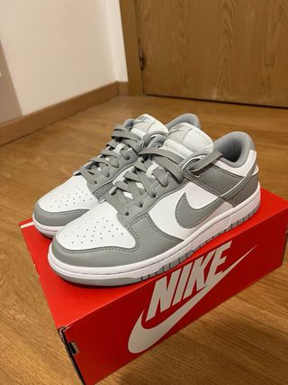 Nike Dunk Low Grises