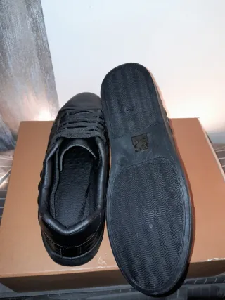 Sneakers Pelle Nera Effetto Coccodrillo