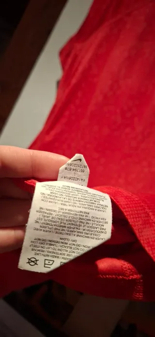 Camiseta Nike Dri-Fit Roja Talla L