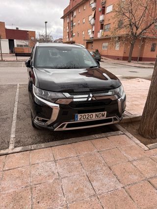 Mitsubishi Outlander 2019