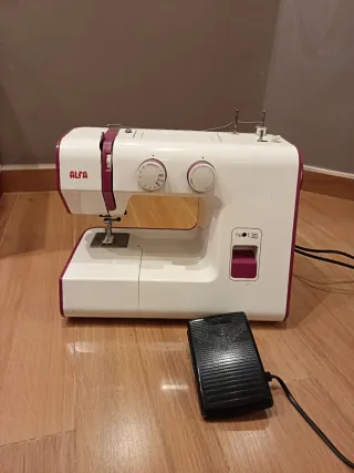 Máquina de coser Alfa Next 30